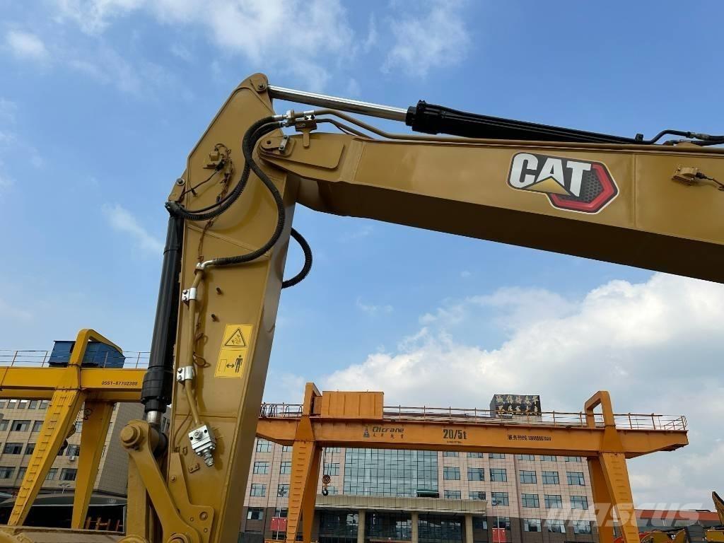 CAT 323 GC Roomikekskavaatorid