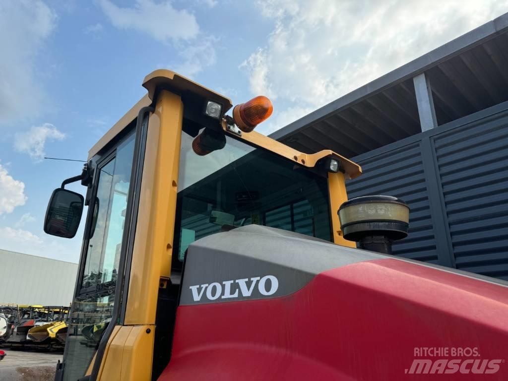 Volvo SD135B Ühe trumliga rullid