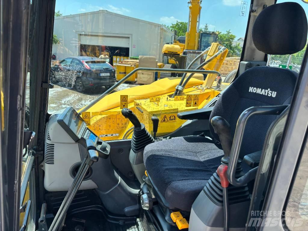 Komatsu PC88MR-10 Väikeekskavaatorid 7t-12t