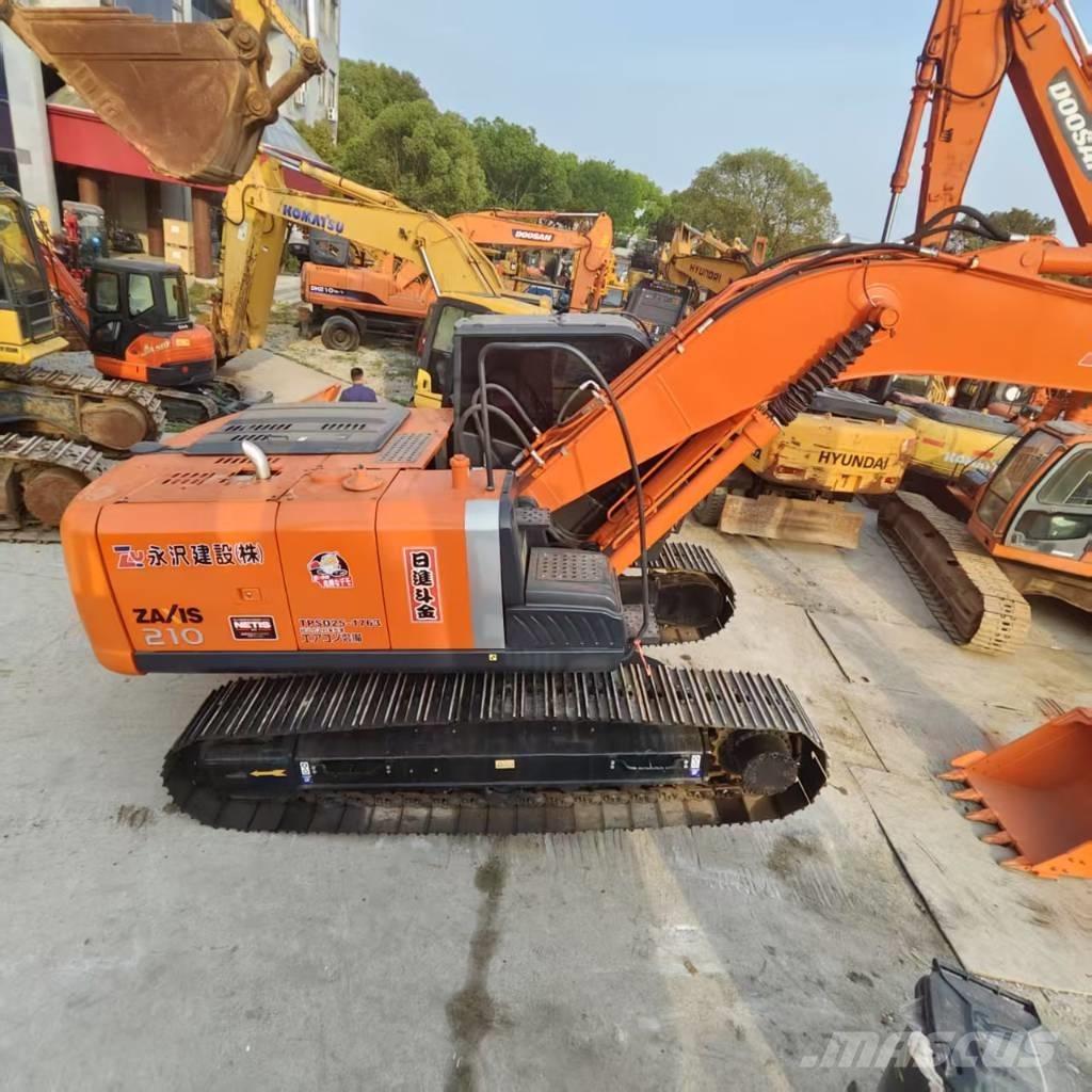 Hitachi ZX 210 Roomikekskavaatorid