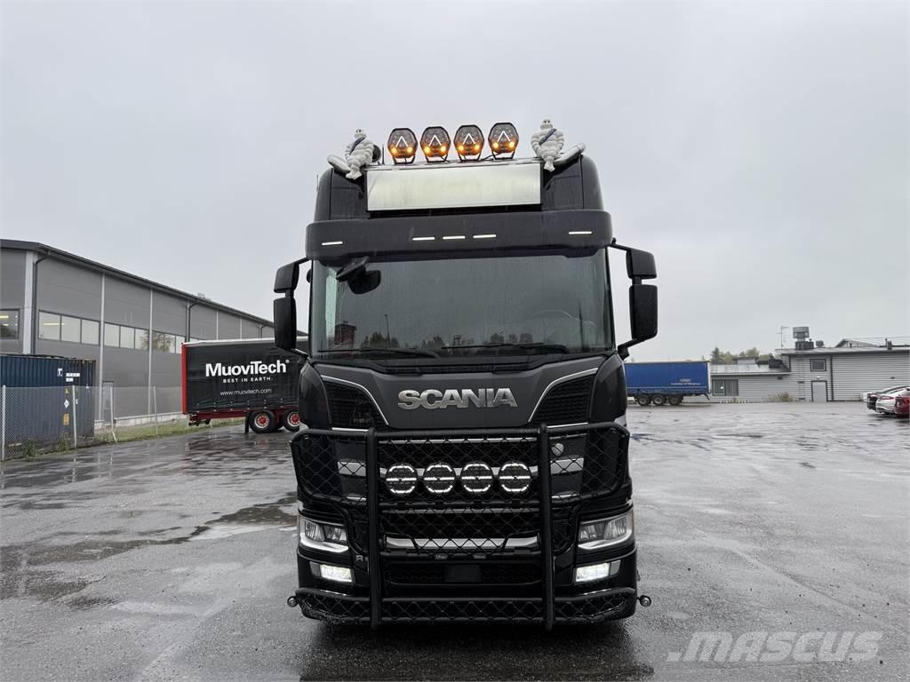 Scania R650 6X4 Sadulveokid
