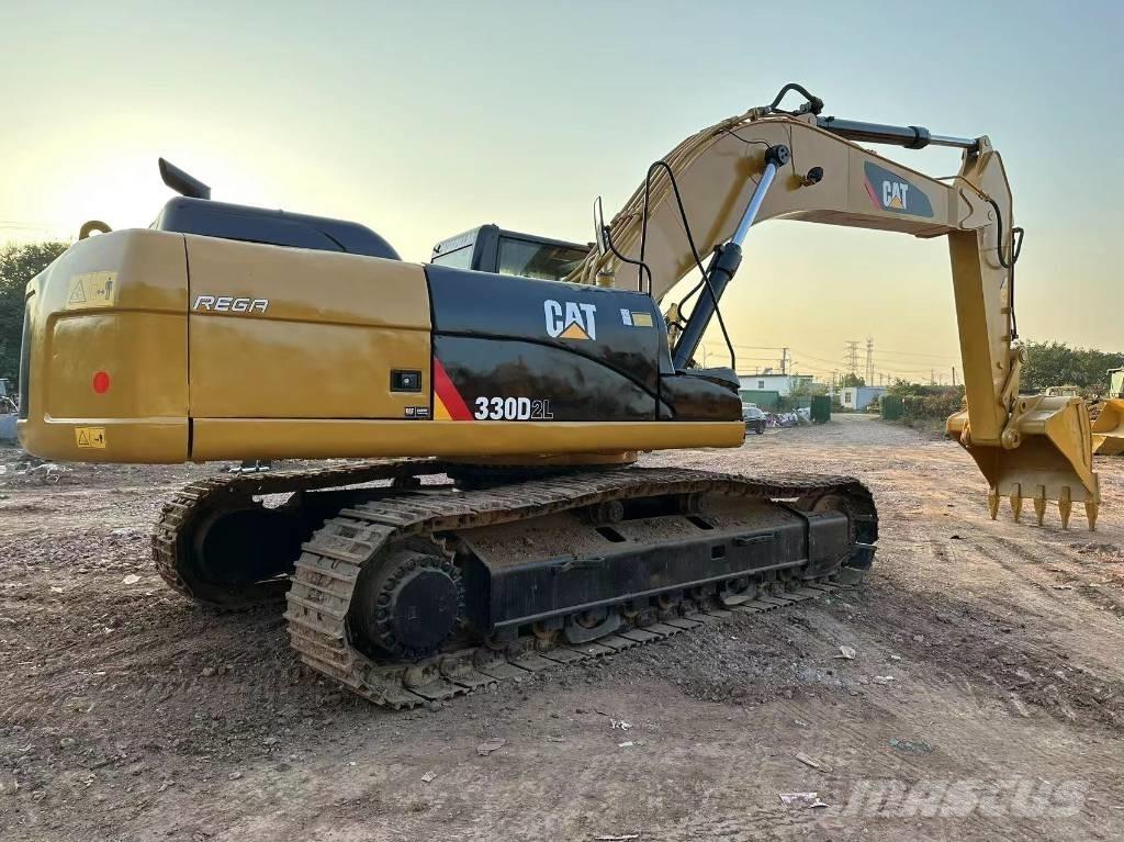 CAT 330 D L Roomikekskavaatorid
