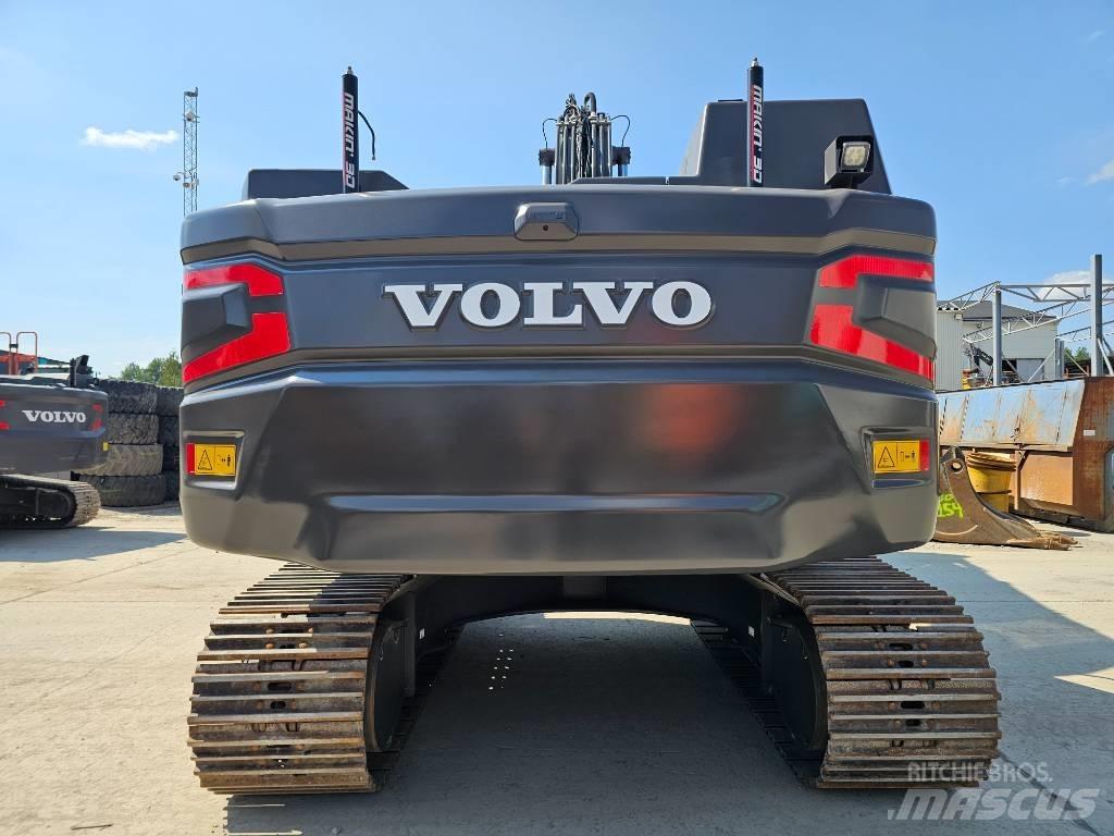Volvo EC300EL Roomikekskavaatorid