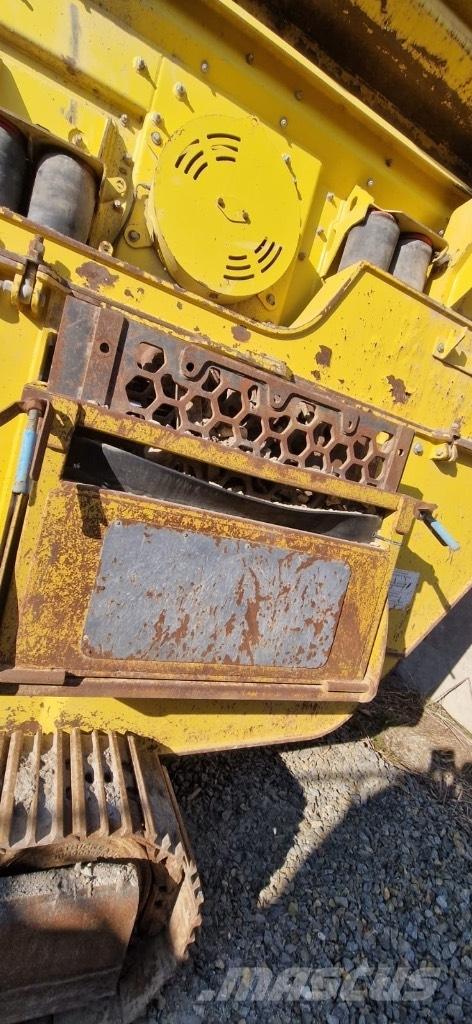 Keestrack B4 Iseliikuvad purustid