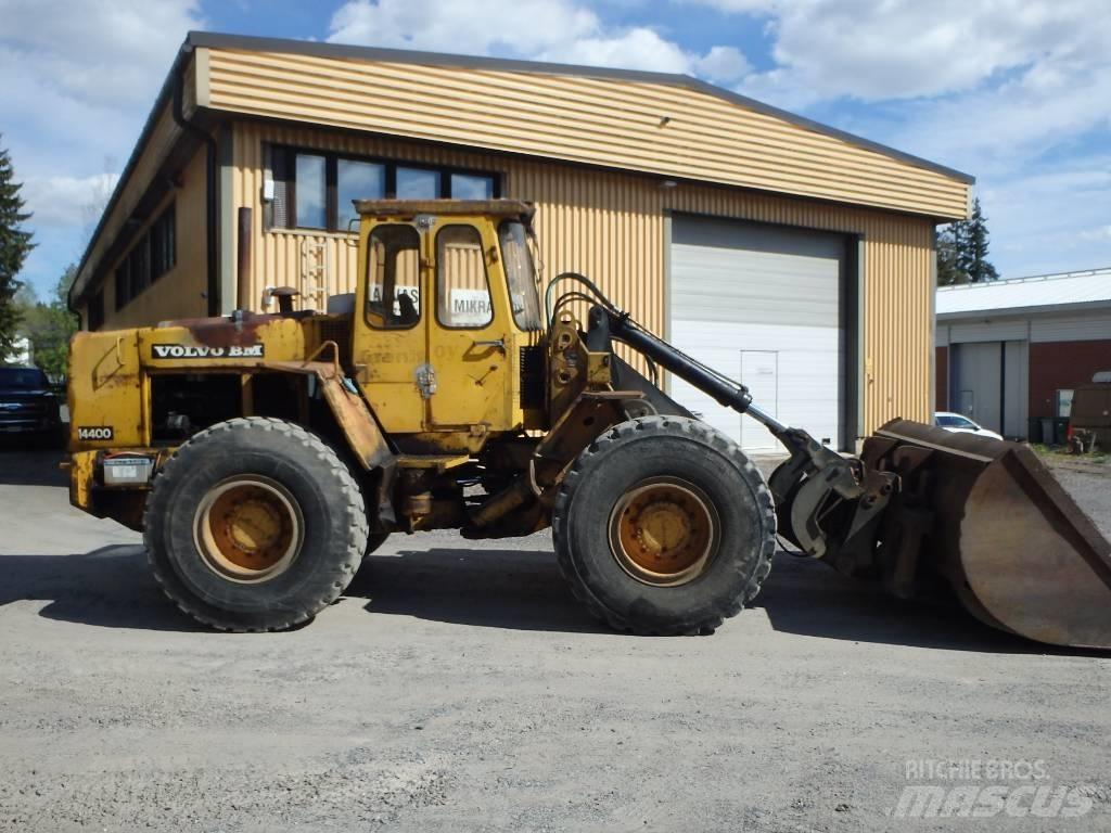 Volvo BM 4400 Rataslaadurid