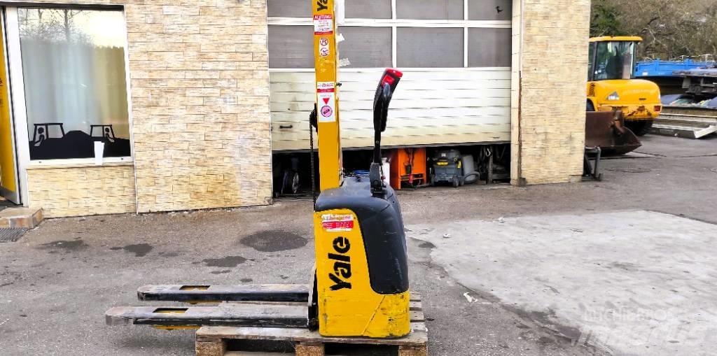 Yale MSC 10 Järelkäidavad virnastajad