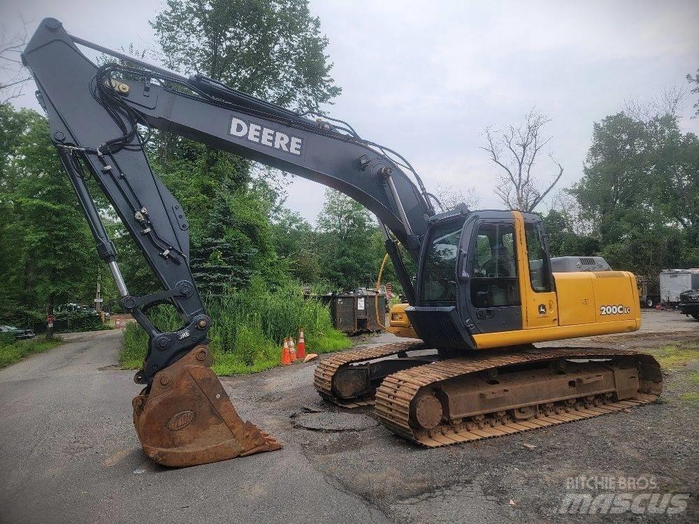 John Deere 200 C LC Roomikekskavaatorid