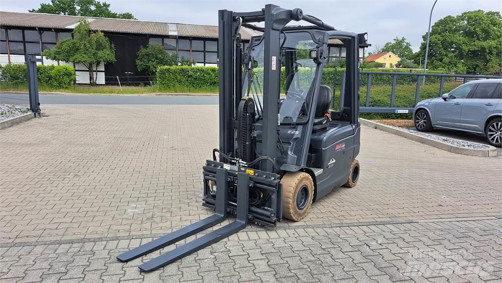 Linde E25-01 Elektritõstukid