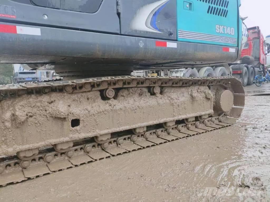 Kobelco SK 140 Väikeekskavaatorid 7t-12t