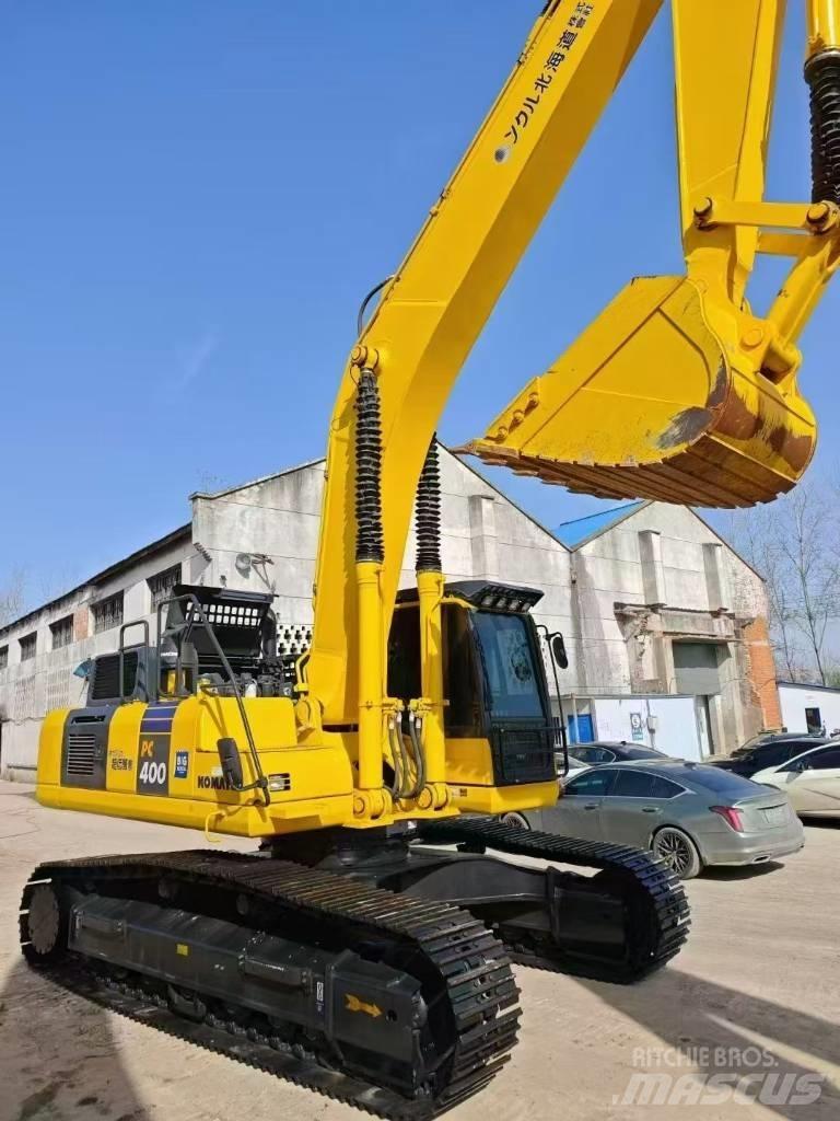 Komatsu 400-8 Roomikekskavaatorid