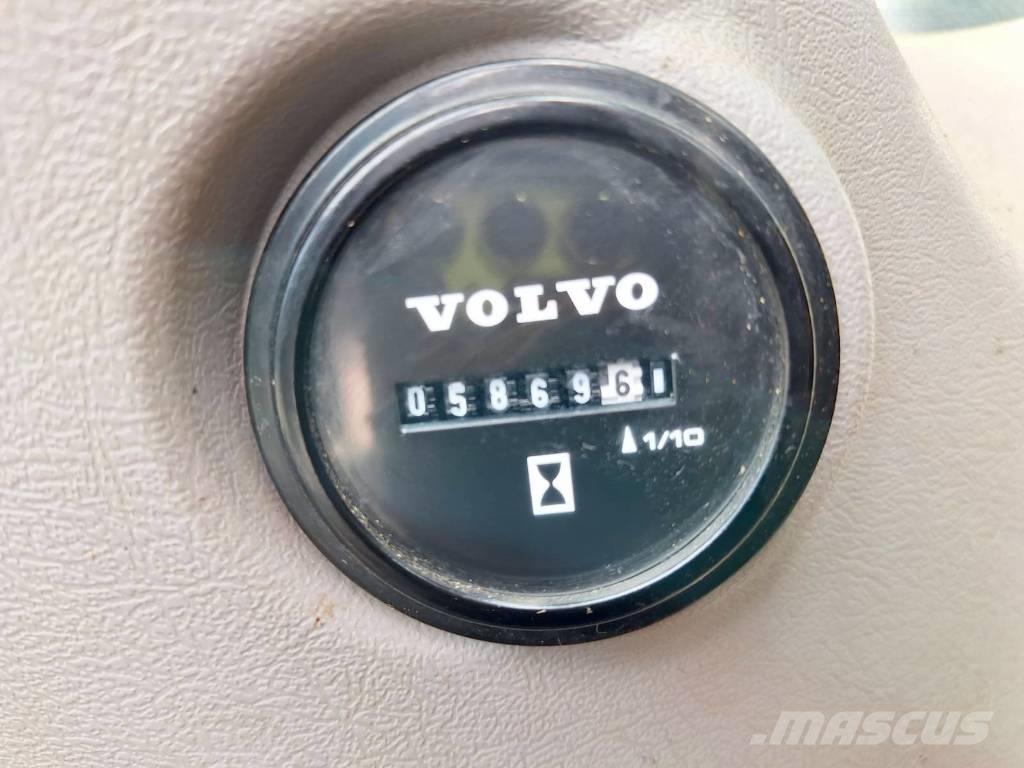Volvo EC140ELM Roomikekskavaatorid
