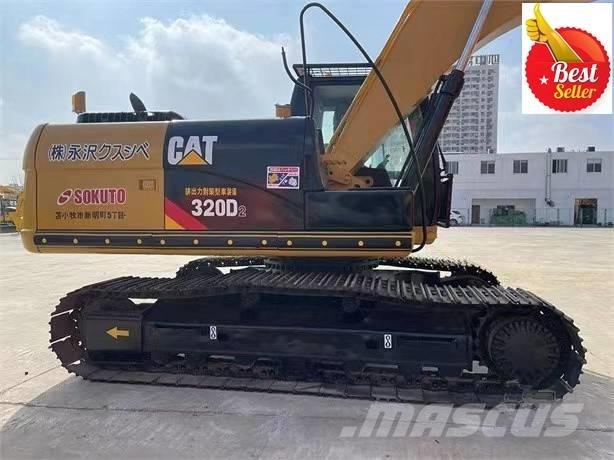 CAT 320 D Roomikekskavaatorid