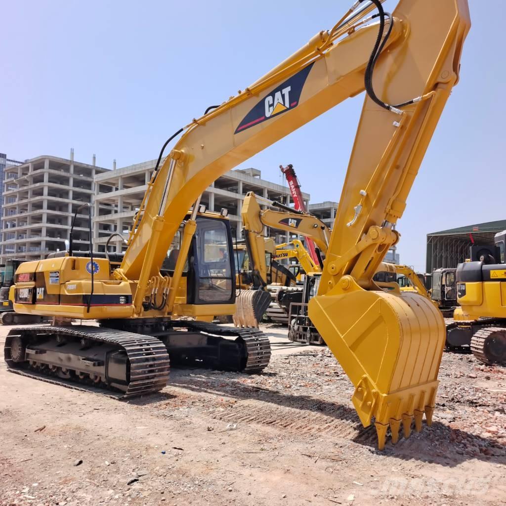 CAT 320 B L Roomikekskavaatorid