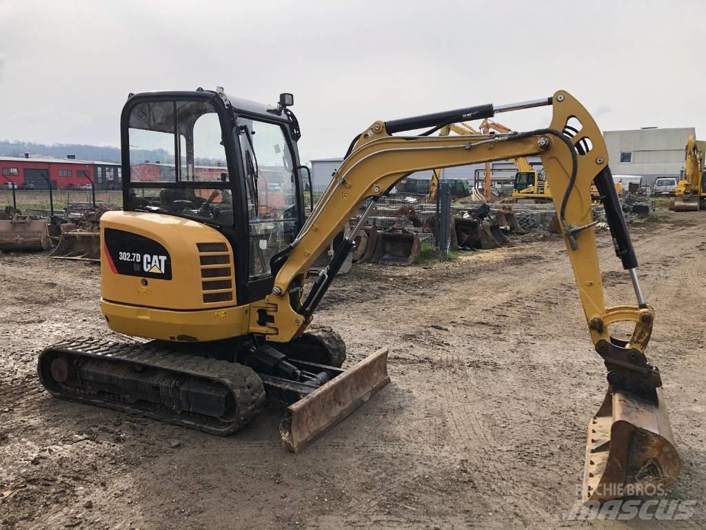 CAT 302.7 D Miniekskavaatorid < 7 t
