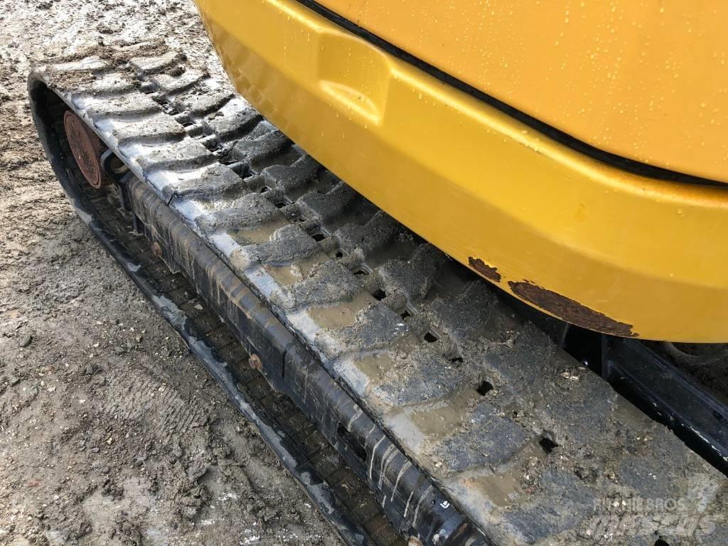 CAT 302.7 D Miniekskavaatorid < 7 t