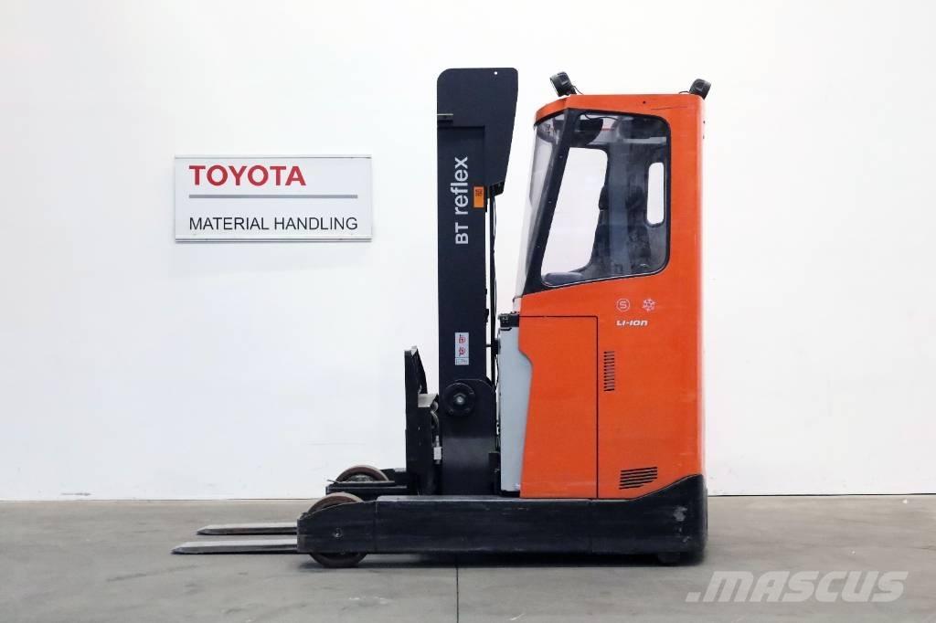 Toyota RRE200HECC Lükandmastiga tõstukid
