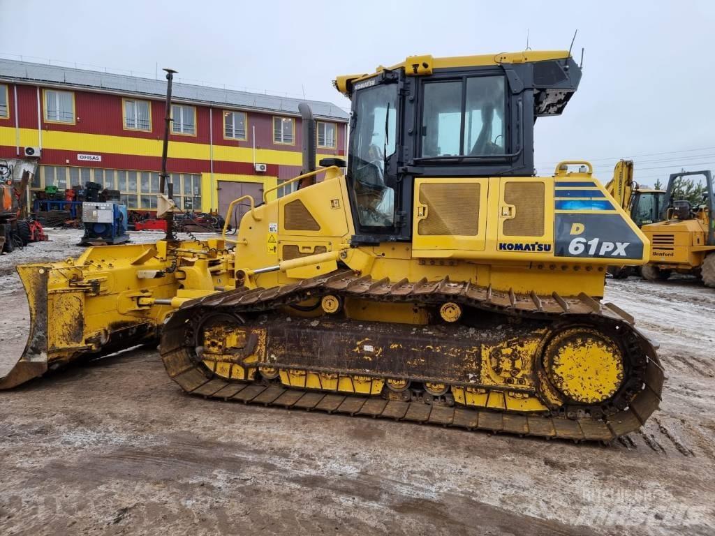Komatsu D 61 PX-23 Buldooserid