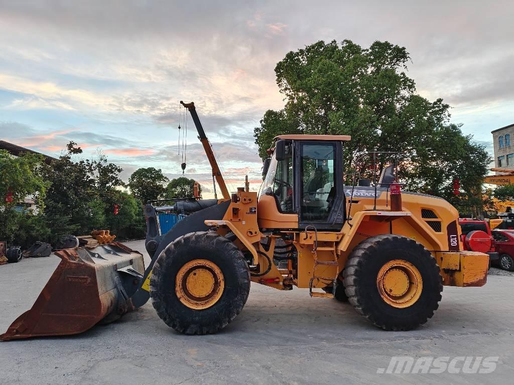 Volvo L 120 Rataslaadurid