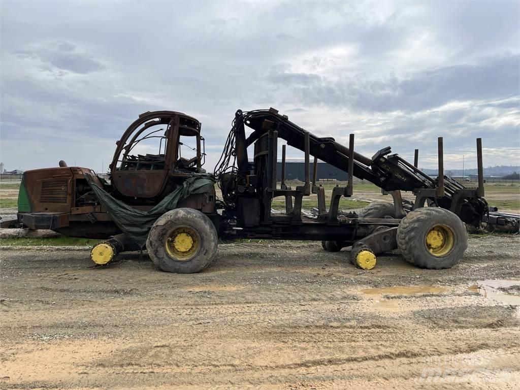 John Deere 1510E Forwarderid