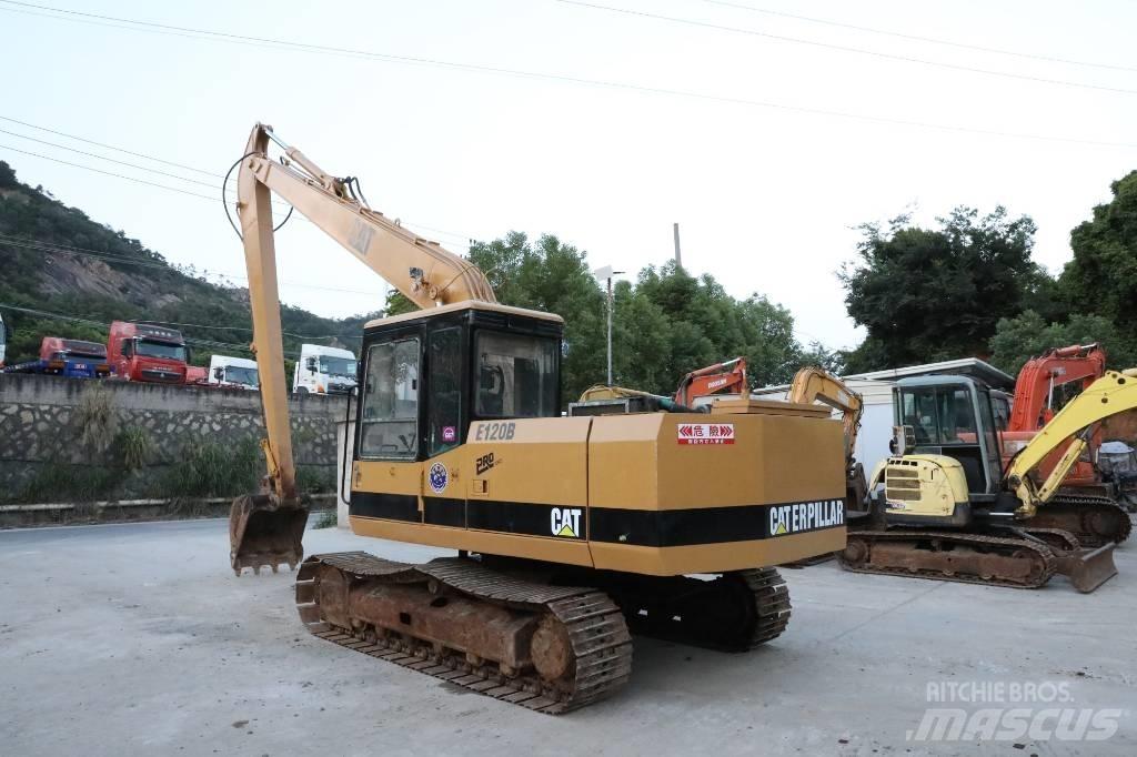 CAT E120B Long boom Roomikekskavaatorid