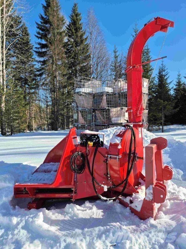 Farmi 260 OEM Puulõikurid ja halumasinad