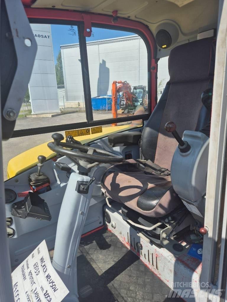 Wacker Neuson 6503 Ratasekskavaatorid