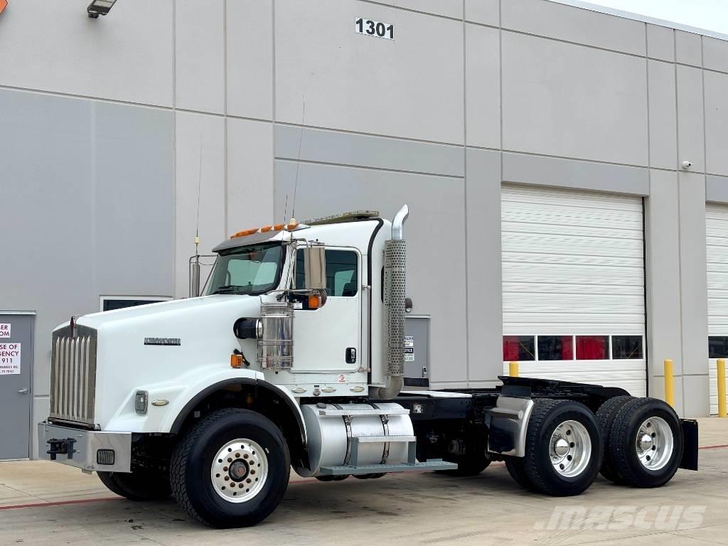 Kenworth T800 Sadulveokid