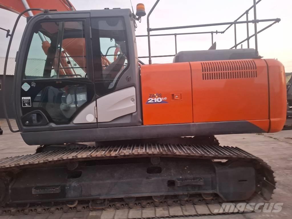 Hitachi 210LC Roomikekskavaatorid