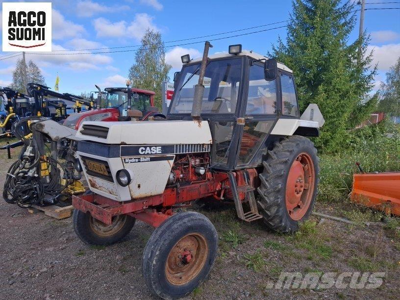 Case IH 1490 Traktorid