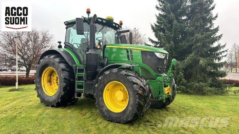 John Deere 6250 R Traktorid