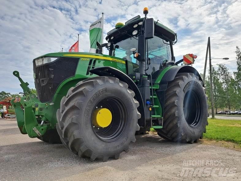 John Deere 7310 R Traktorid