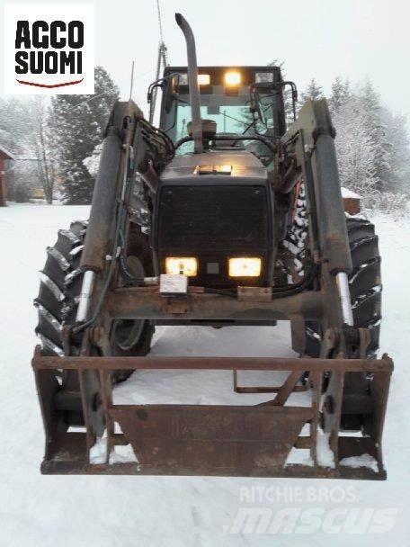 Valmet 8100 Traktorid