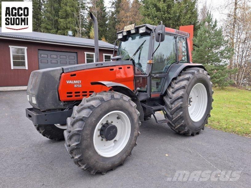Valmet 8750 Traktorid