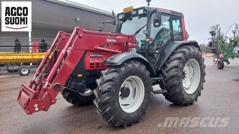 Valtra 6800 Traktorid