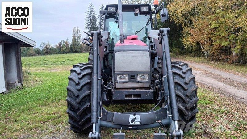 Valtra 6850 Traktorid