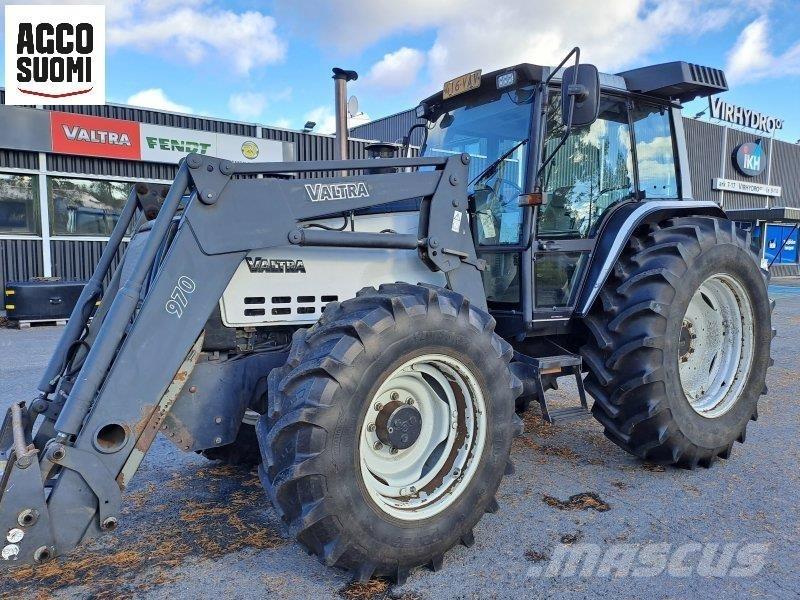 Valtra 8400 Traktorid