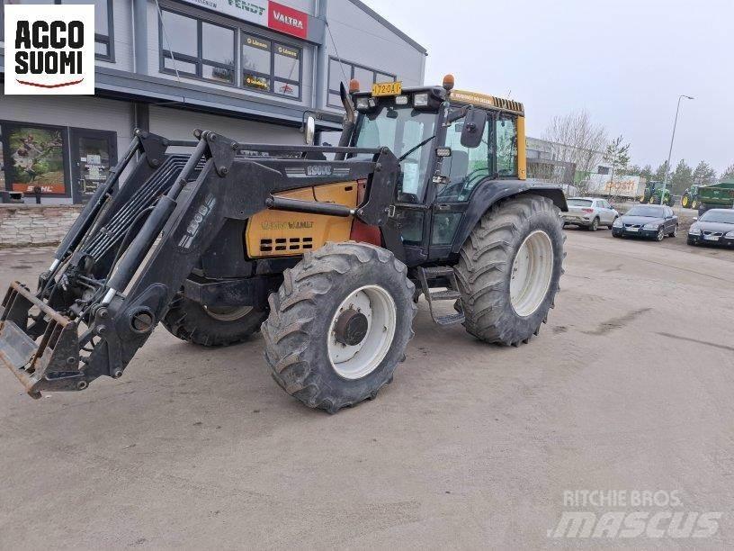 Valtra 8450 HITECH Traktorid