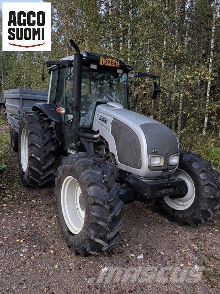 Valtra A82 Traktorid