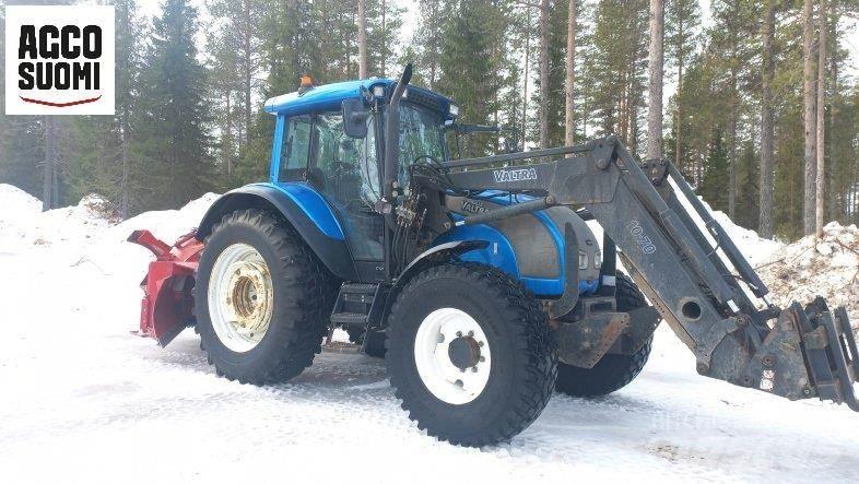 Valtra C120 Traktorid