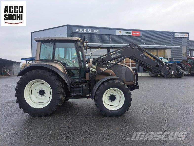 Valtra M120 Traktorid