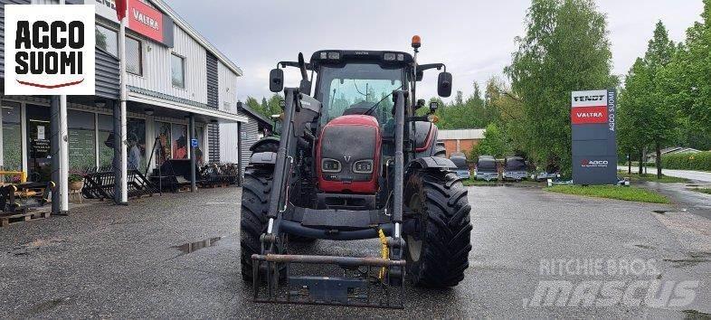 Valtra N111 HITECH Traktorid