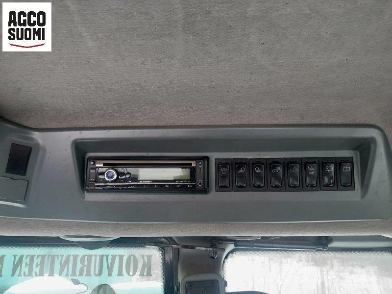 Valtra N141 H Traktorid