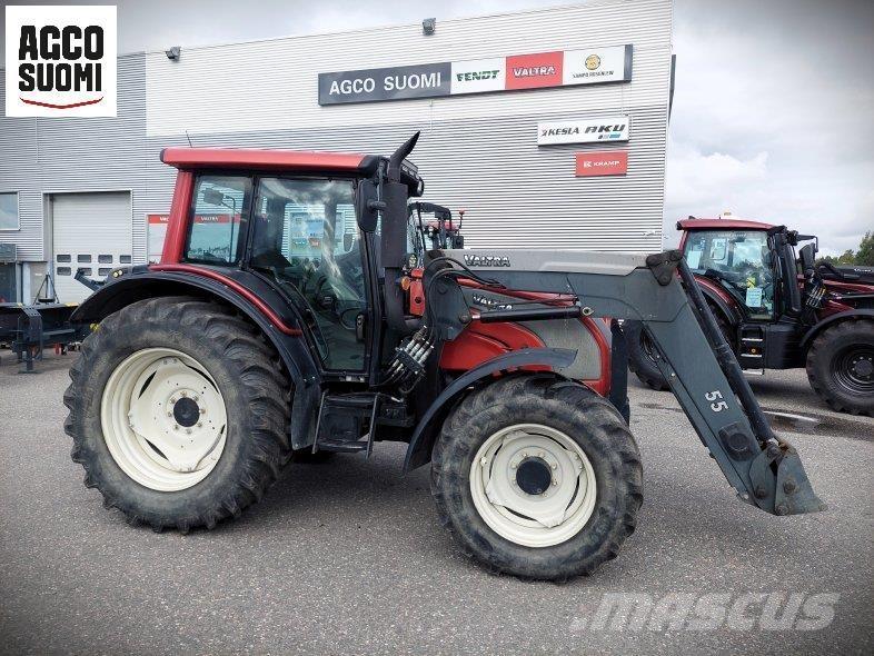 Valtra N141 HITECH Traktorid