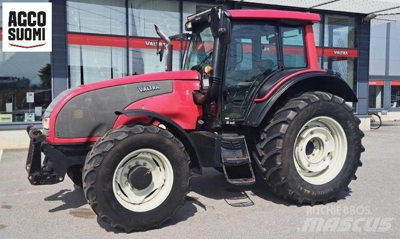 Valtra T151 A Traktorid