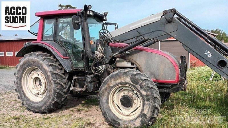 Valtra T151 H Traktorid