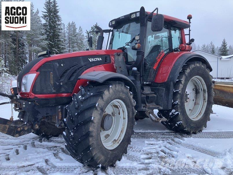 Valtra T163 VERSU Traktorid