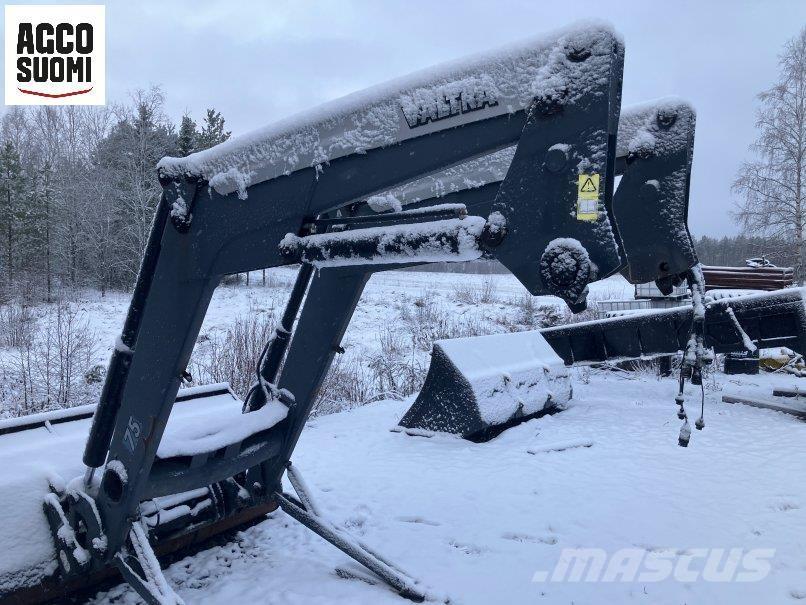 Valtra T163 VERSU Traktorid