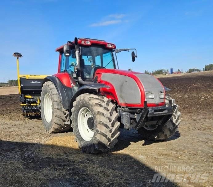 Valtra T180 Traktorid