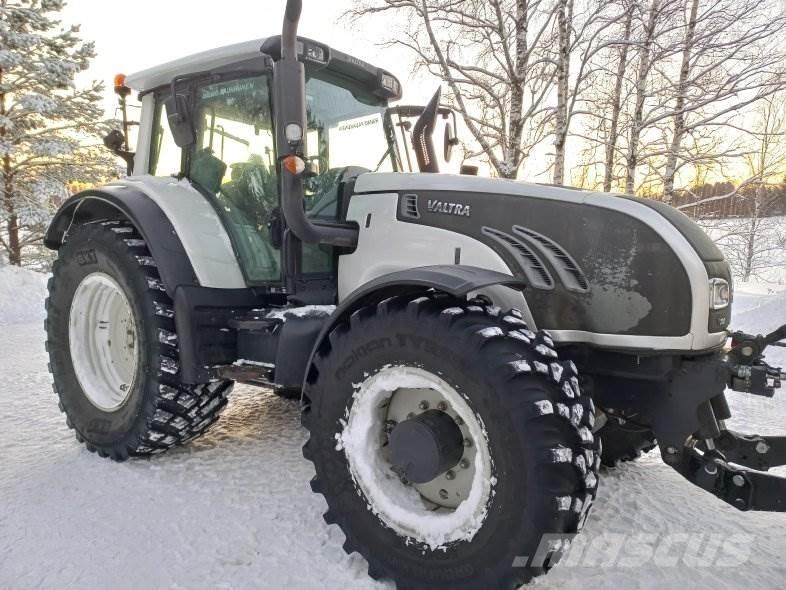 Valtra T202V Traktorid