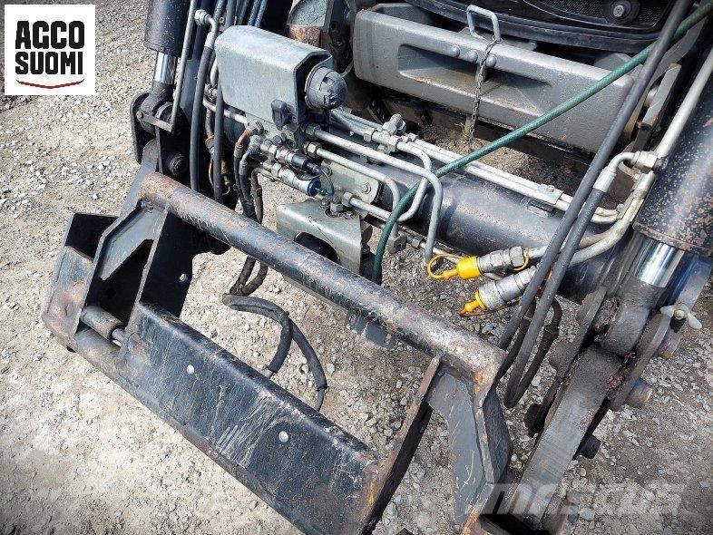 Valtra T213 VERSU Traktorid
